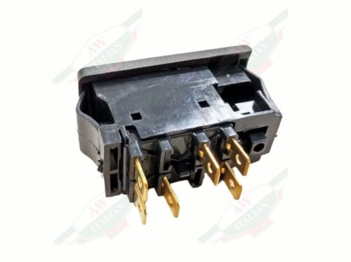 black small rectangle on white background