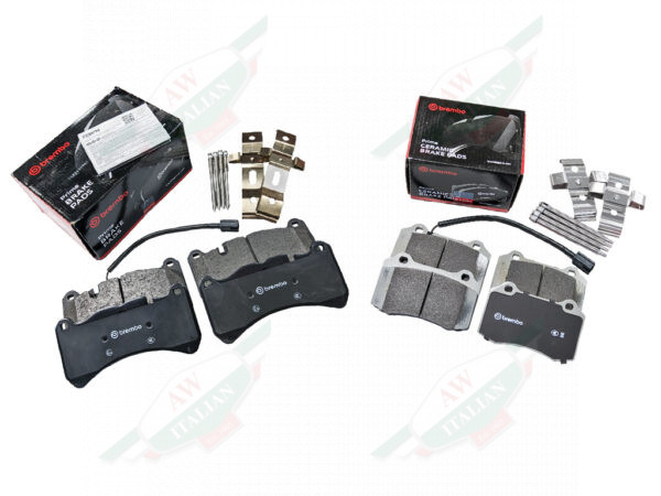 brembo brake pads set with boxes and metal clips