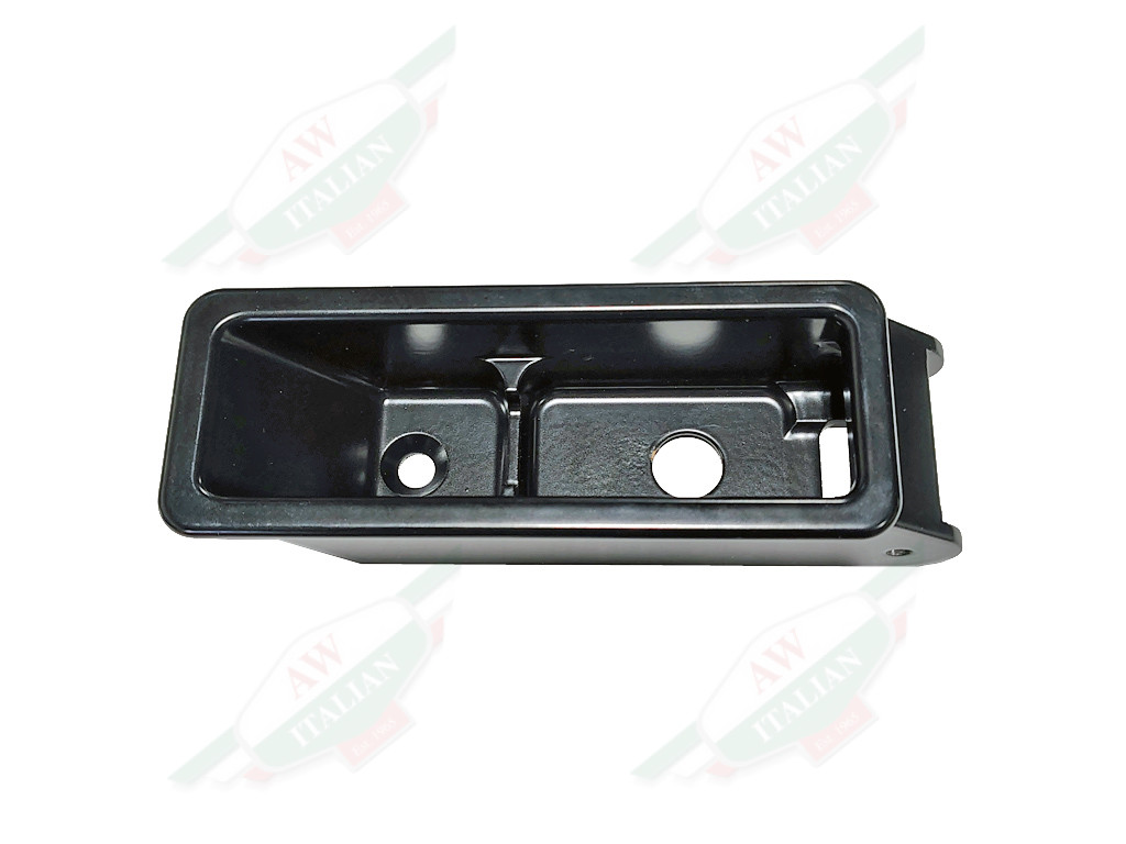 black rectangular handle