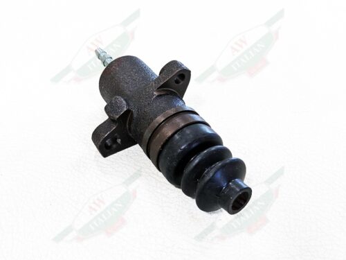 maserati 318220104 2