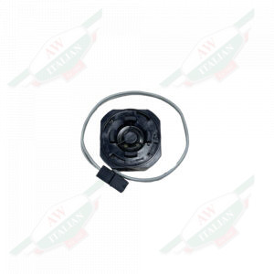wiring with speaker at the end on white background