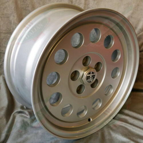 alfa romeo ROA171559825 wheel silver with holes and center cap