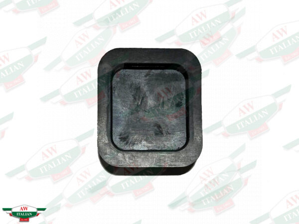 ferrari 67071 square rubber pad with horizontal lines