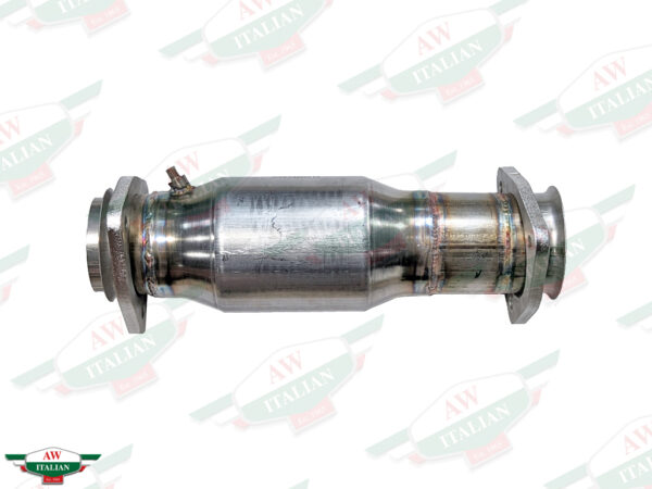 silver metal exhaust pipe