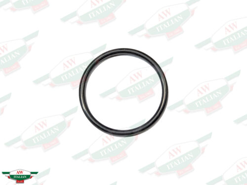 black round rubber ring