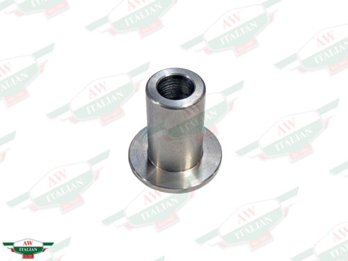silver metal cylinder with flat end
