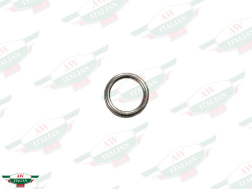 silver round metal washer