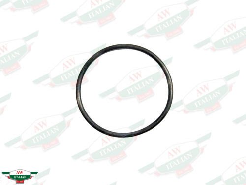 black rubber o-ring