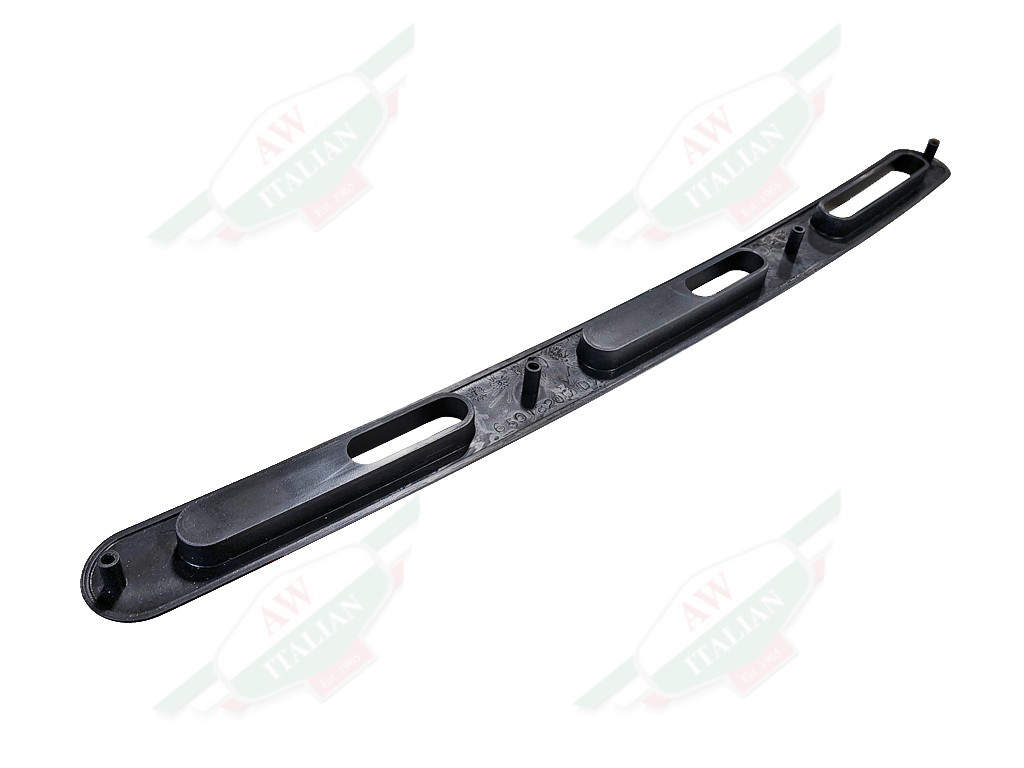 Ferrari 360/430 Right Air Outlet Plate - 65018200 - Image 2
