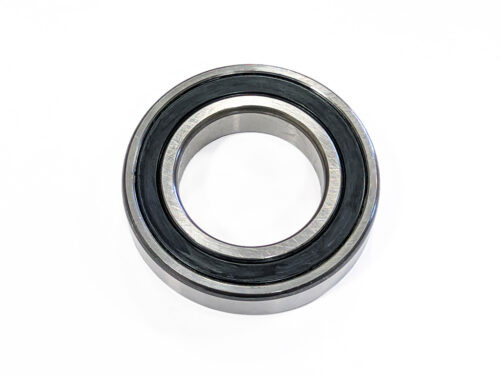 black and silver circular bearing