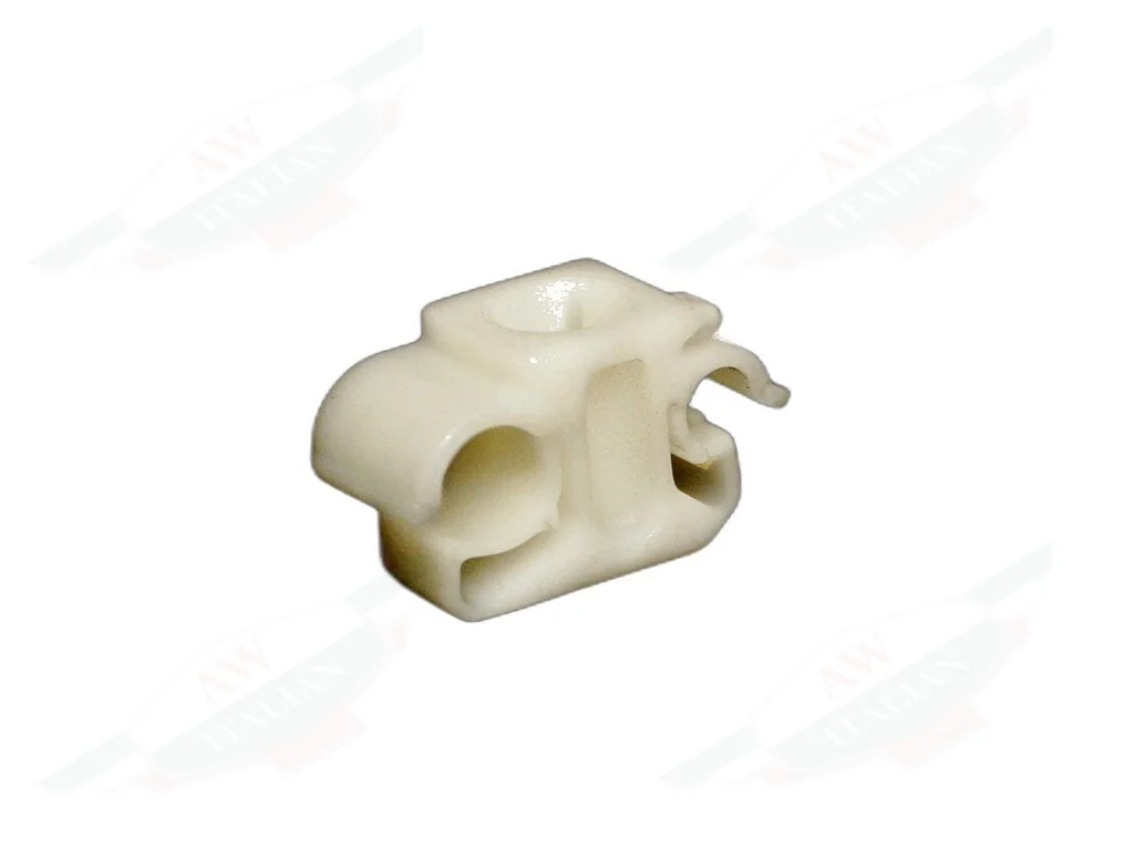 Ferrari Pipe Retainer Clip - 145473