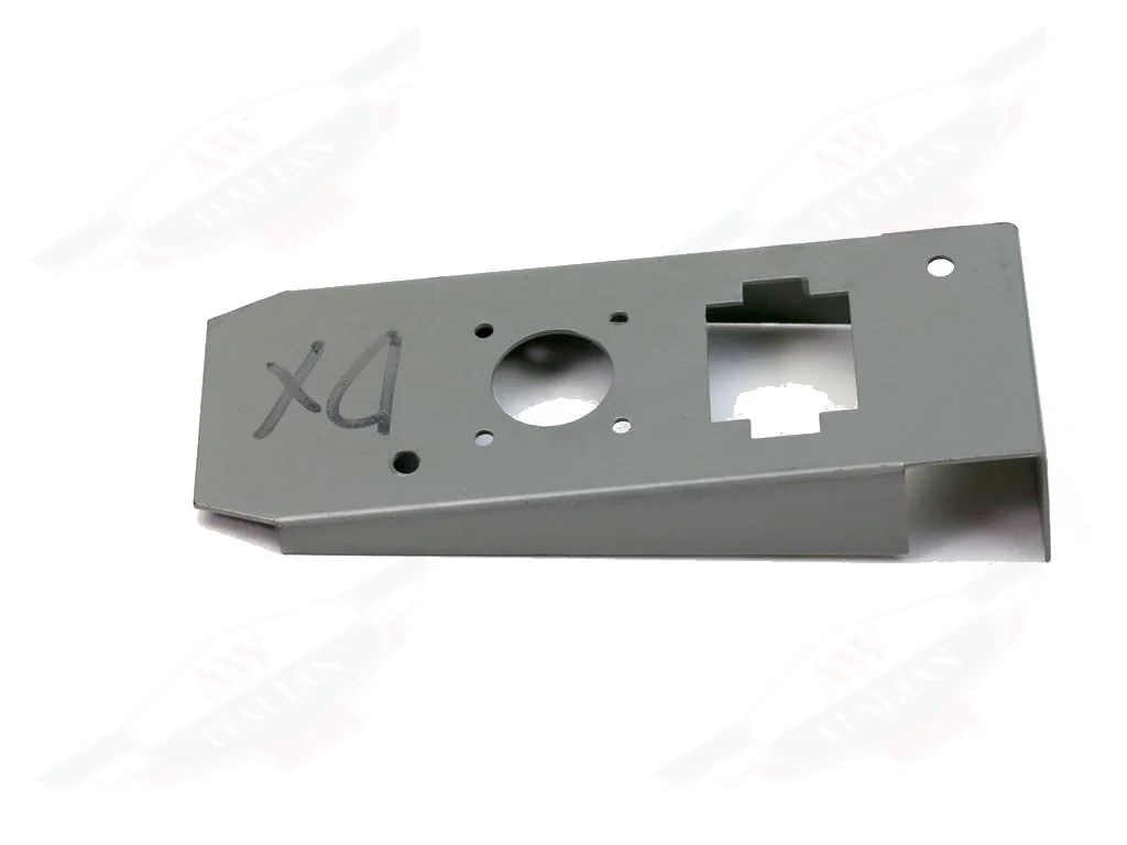Ferrari RH Bracket - 62532900