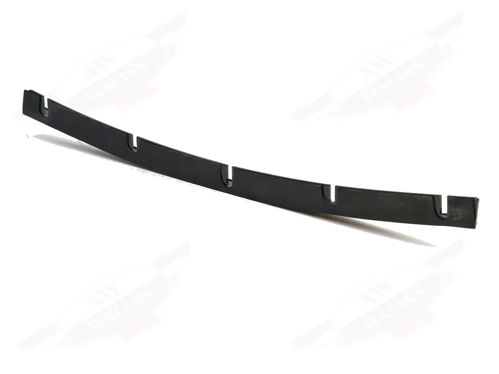 Ferrari RH Rubber Retaining - 64062000