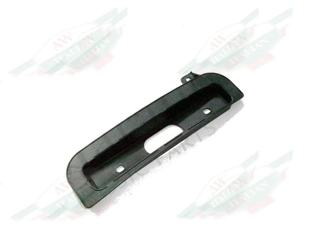 Ferrari RH Bracket - 81046300