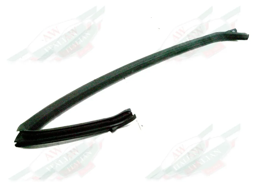 Ferrari LH Door Perimeter Seal - 84087500